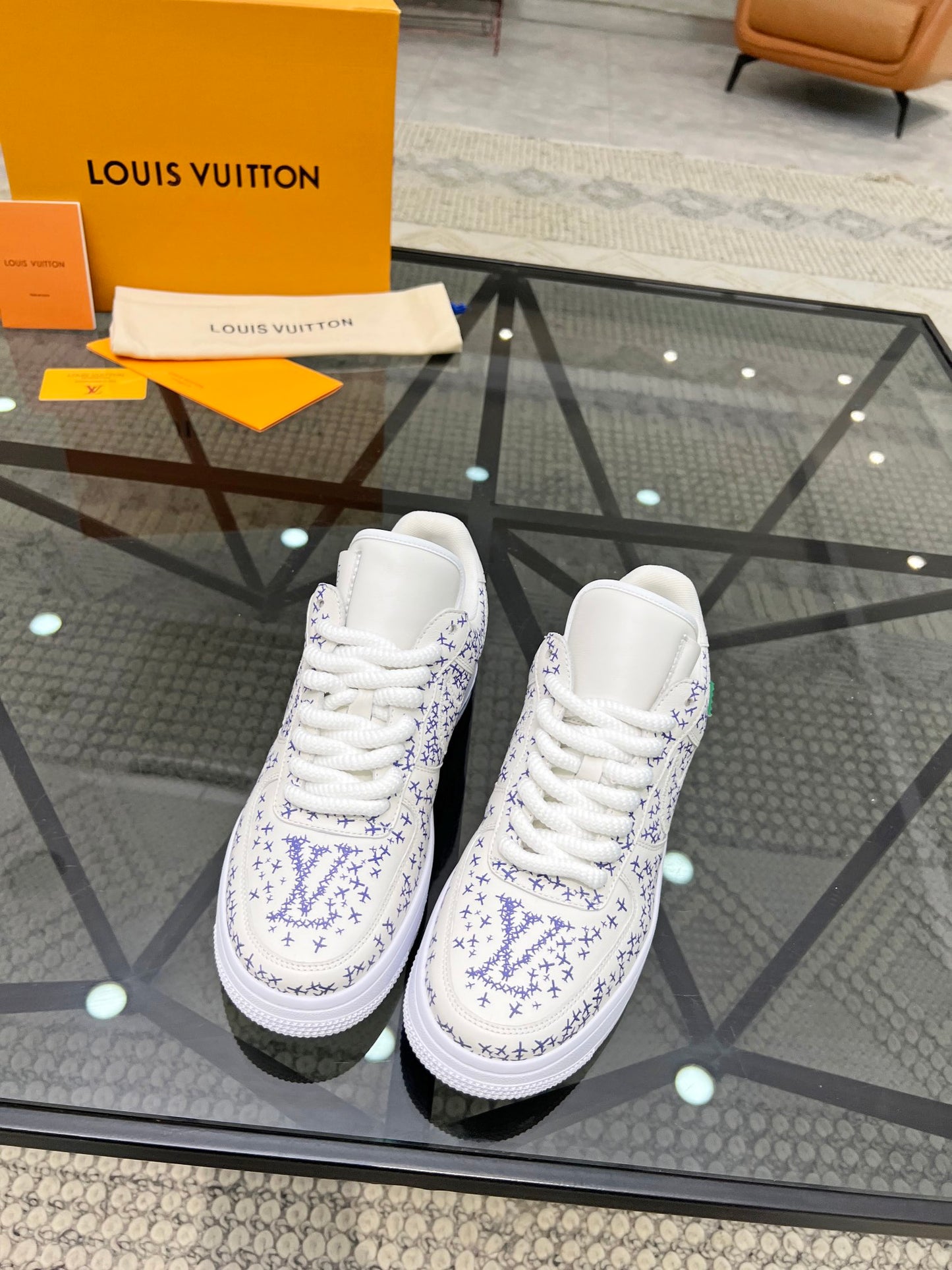LV-116shoes