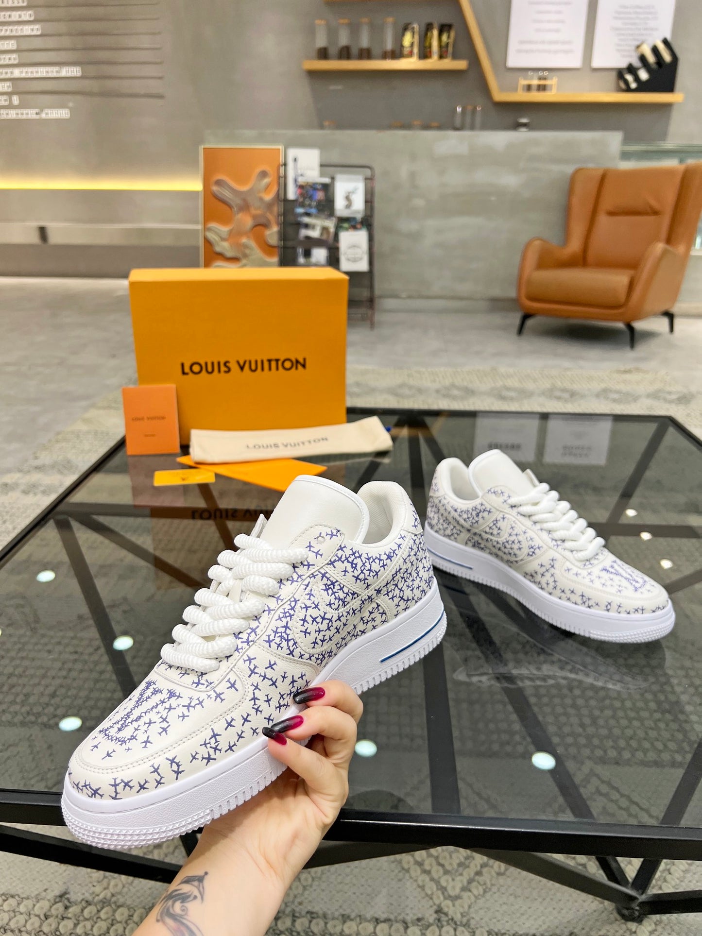 LV-116shoes