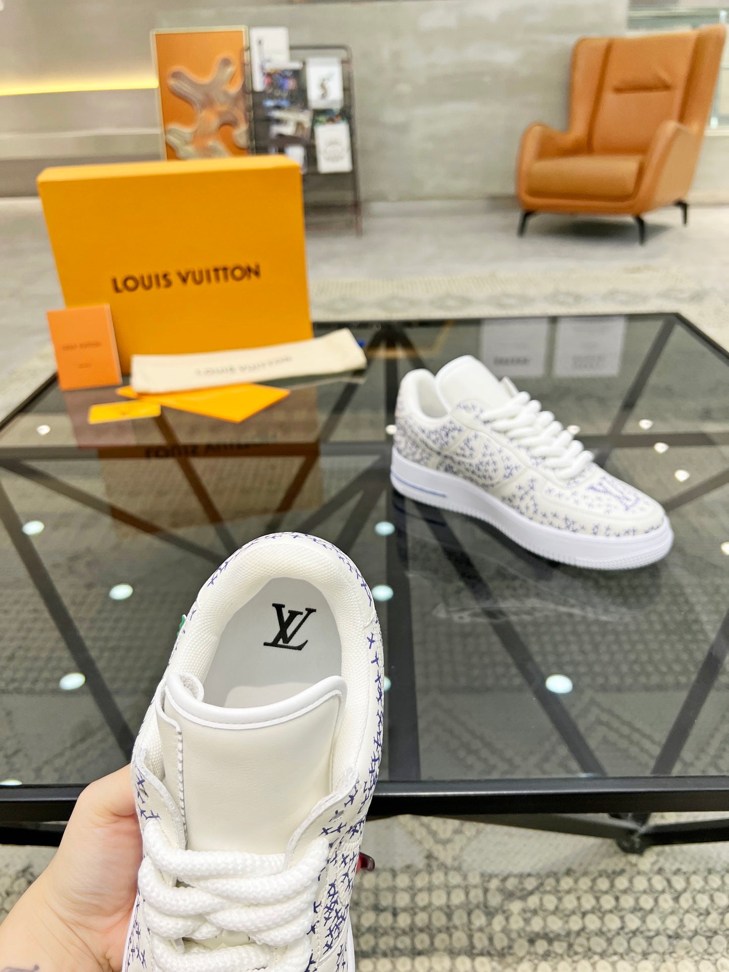 LV-116shoes
