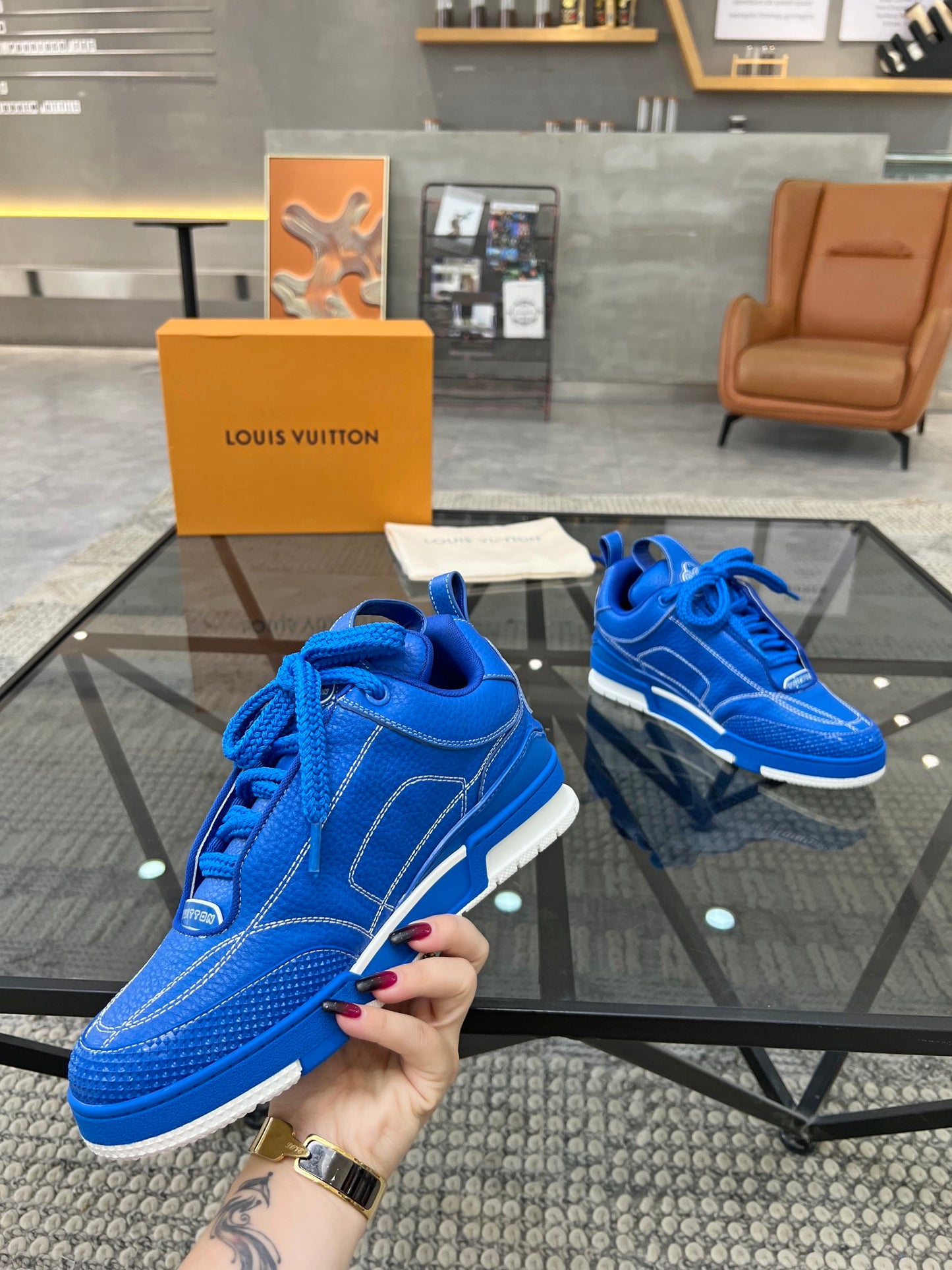 LV-111shoes