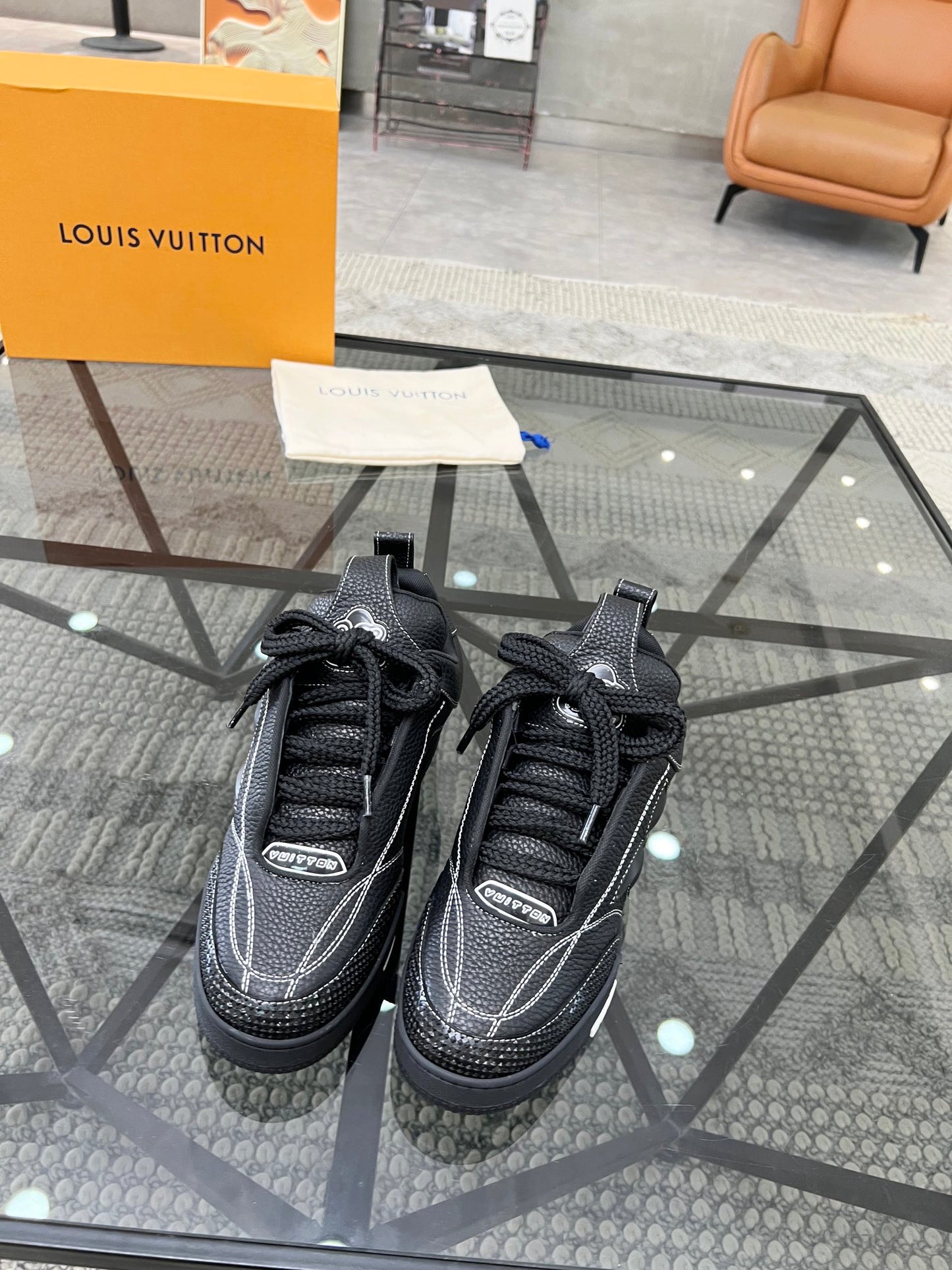 LV-117shoes
