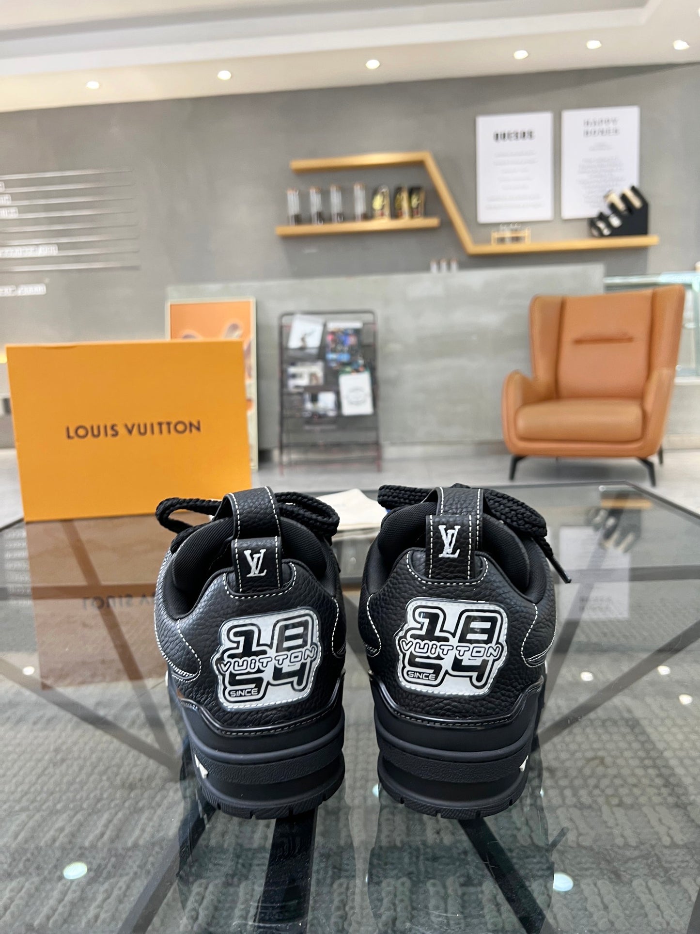 LV-117shoes