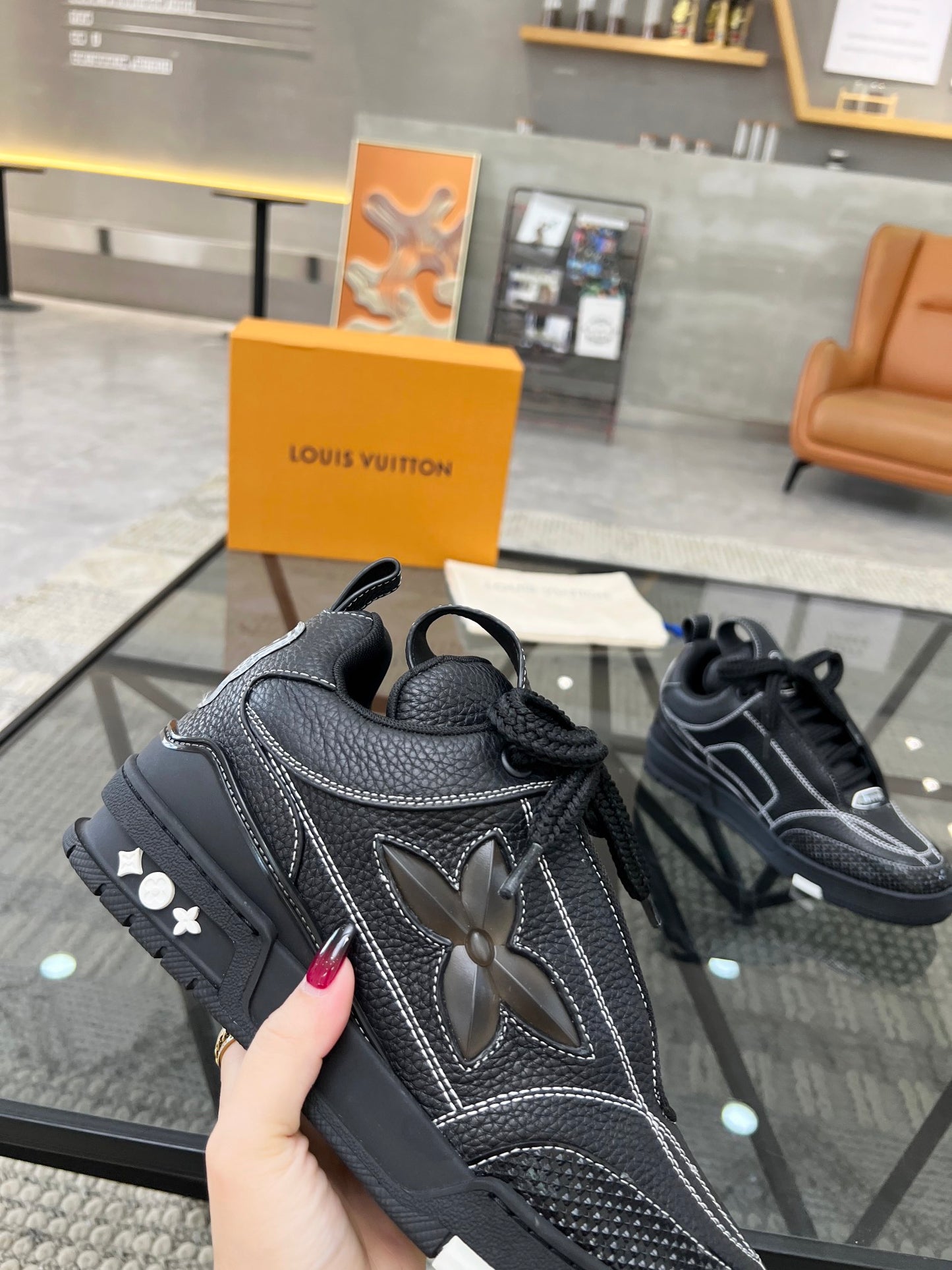 LV-117shoes