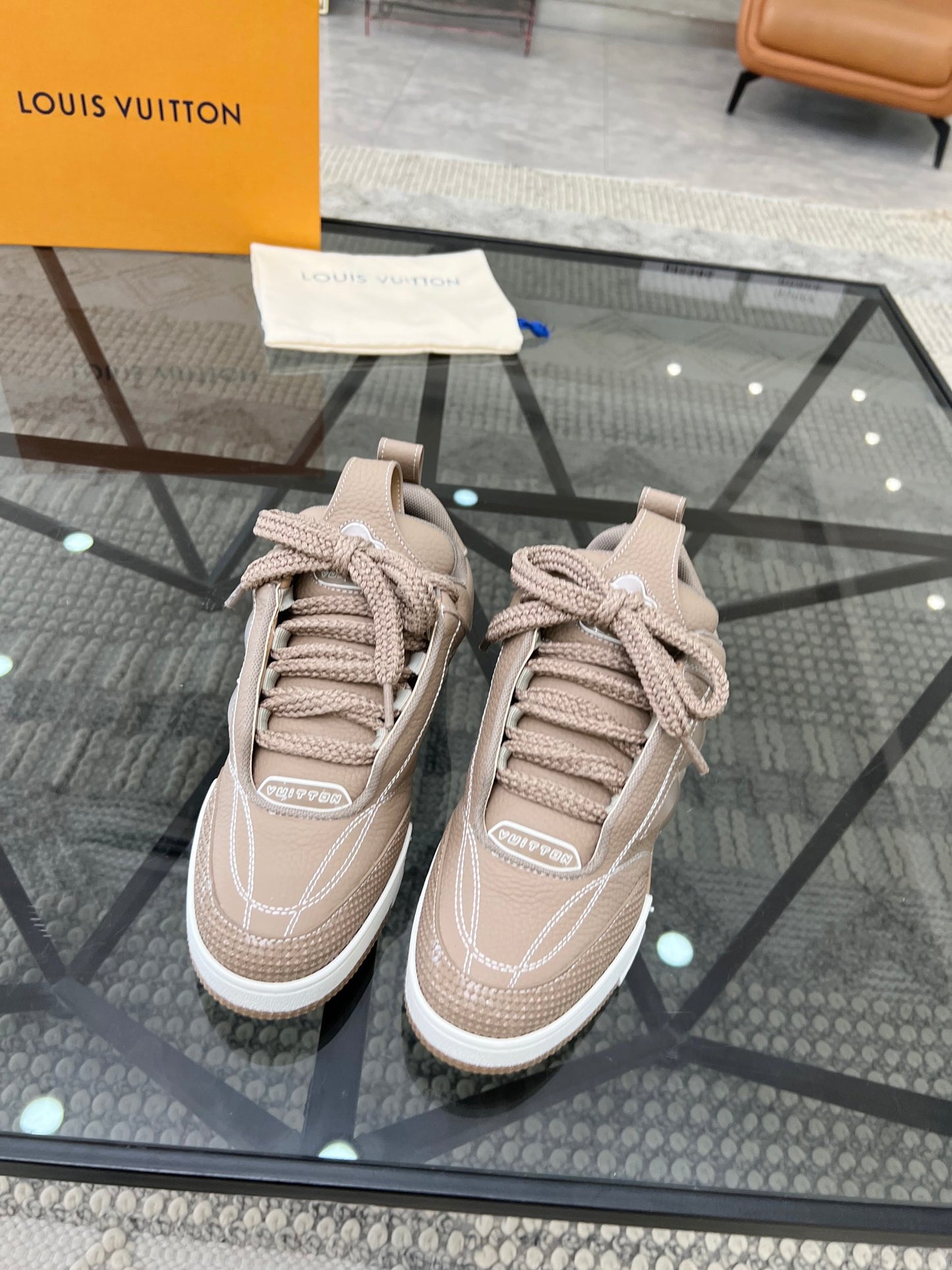 LV-120shoes