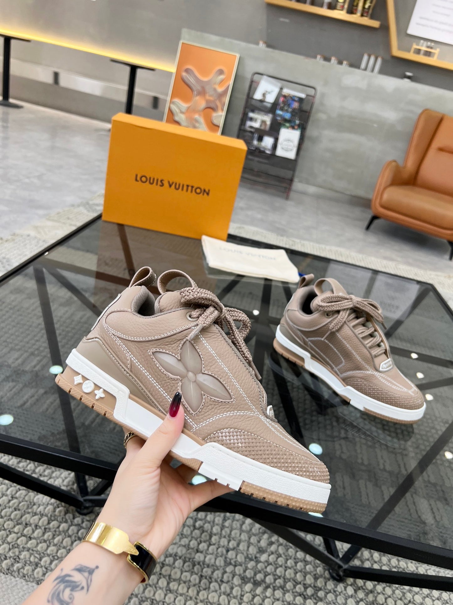 LV-120shoes