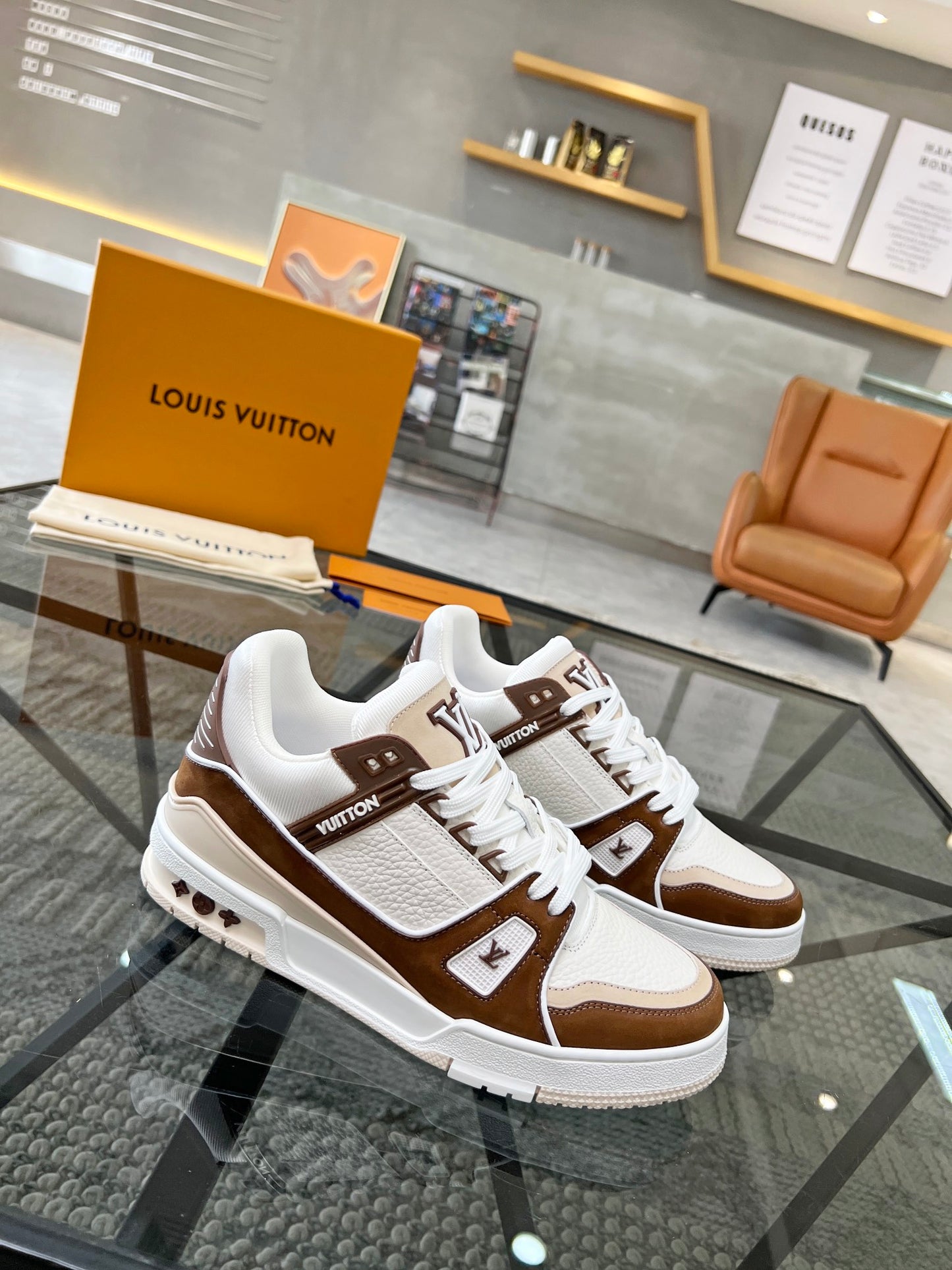LV-122shoes