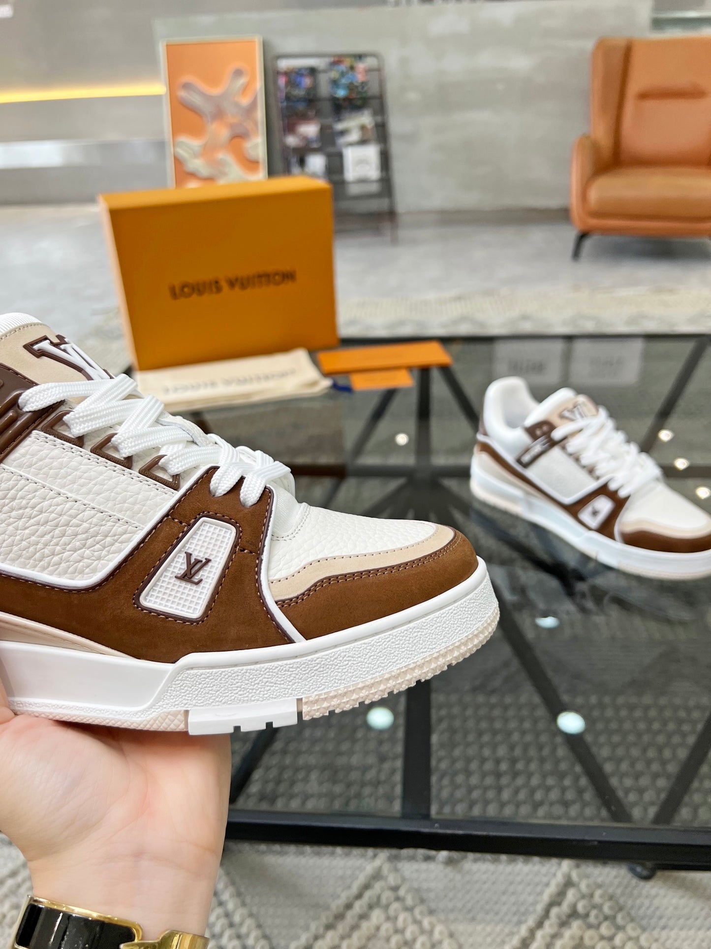 LV-122shoes
