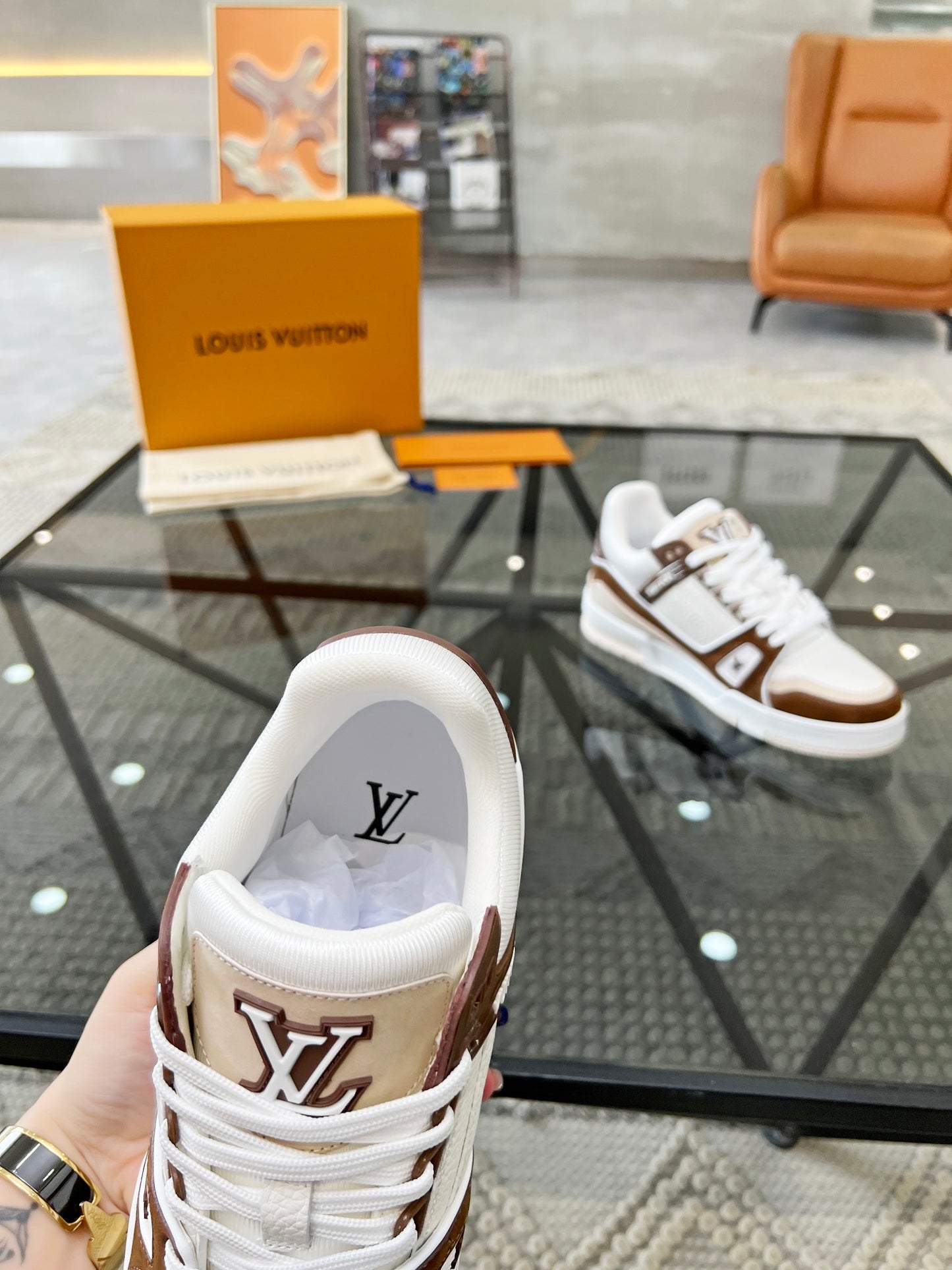 LV-122shoes