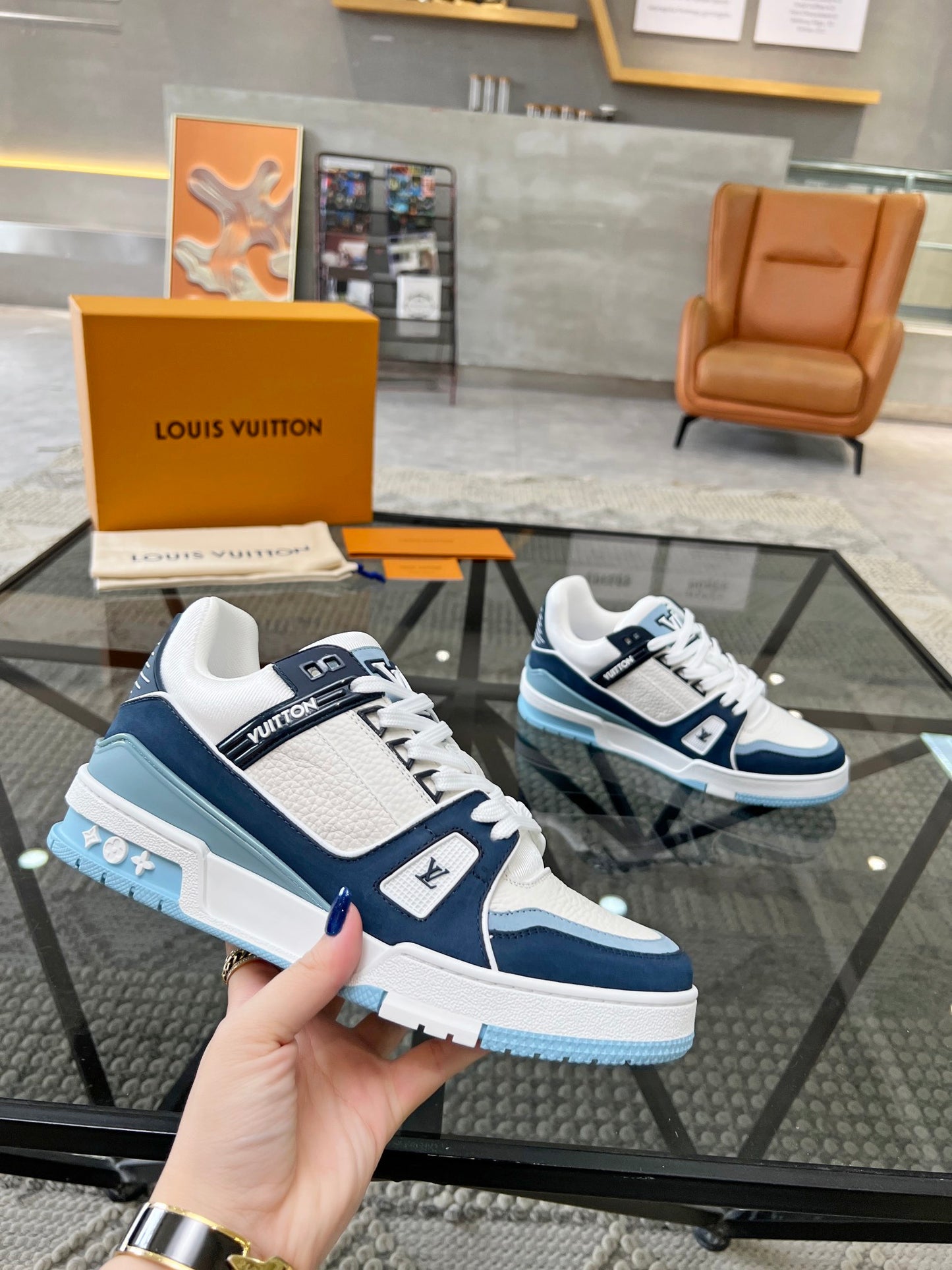 LV-123shoes