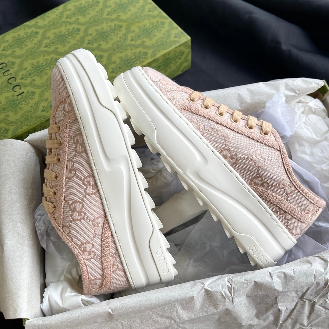 Gucci-037Shoes