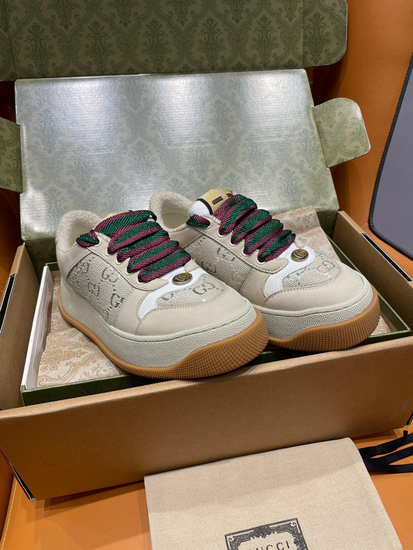 Gucci-042Shoes