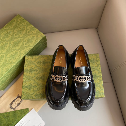 Gucci-043Shoes