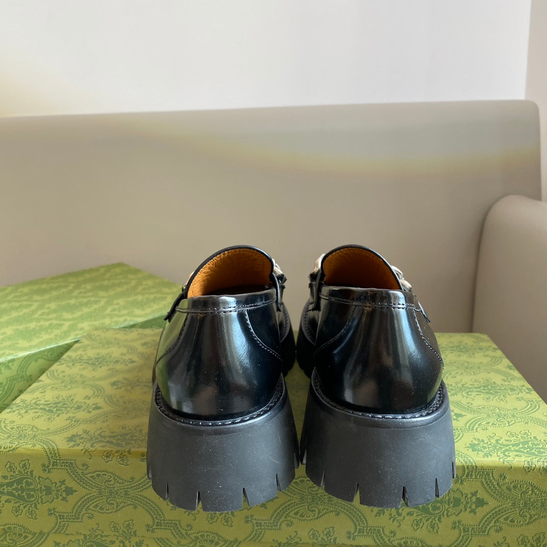Gucci-043Shoes