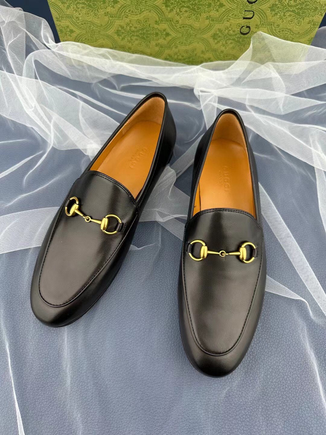 Gucci-051Shoes
