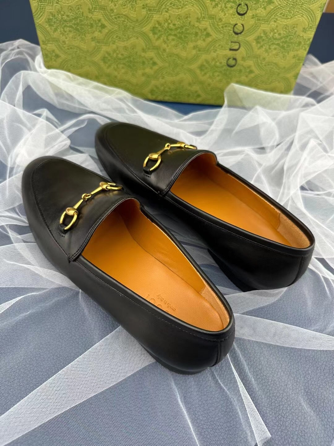 Gucci-051Shoes
