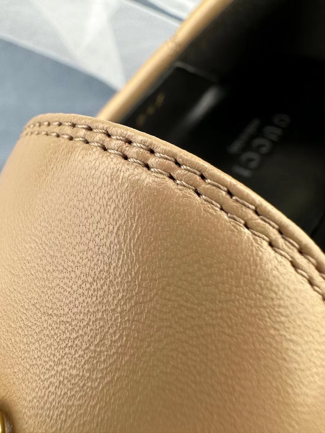 Gucci-052Shoes