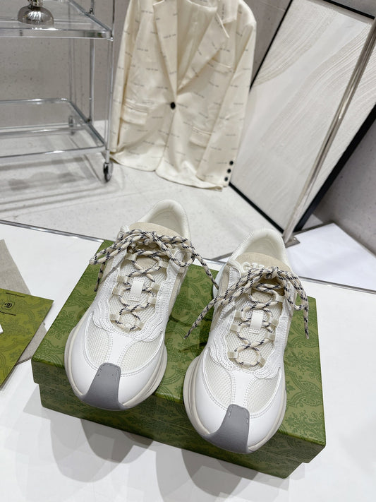 Gucci-055Shoes