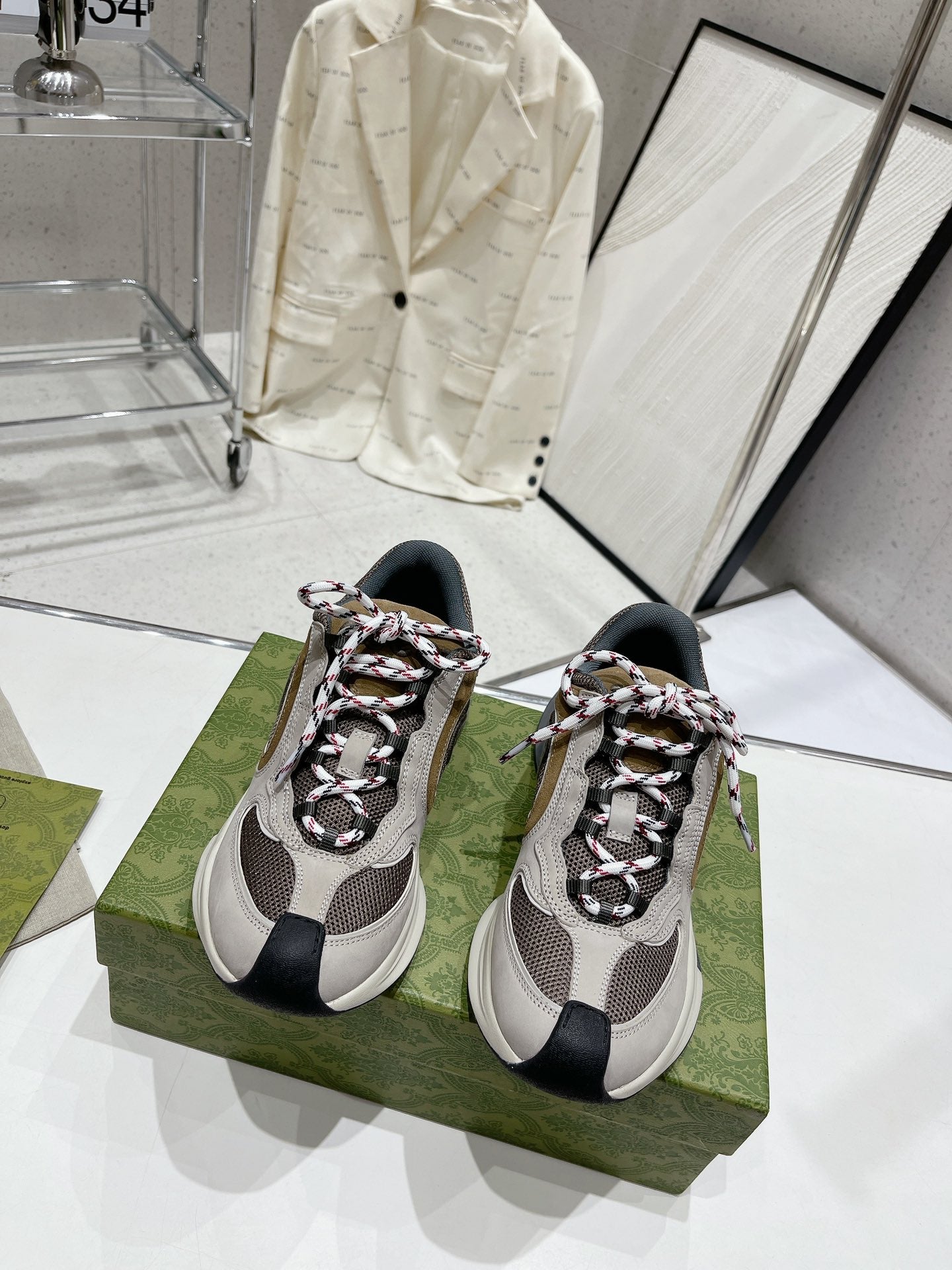 Gucci-056Shoes