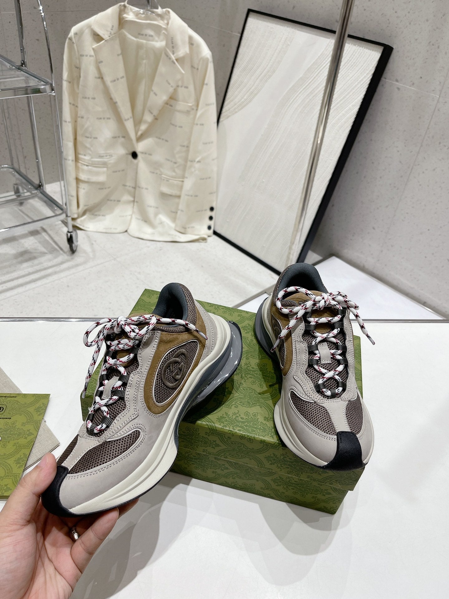 Gucci-056Shoes