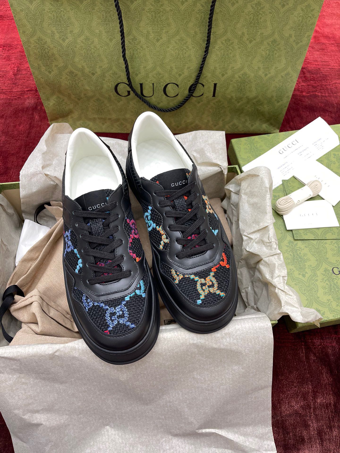 Gucci-061Shoes