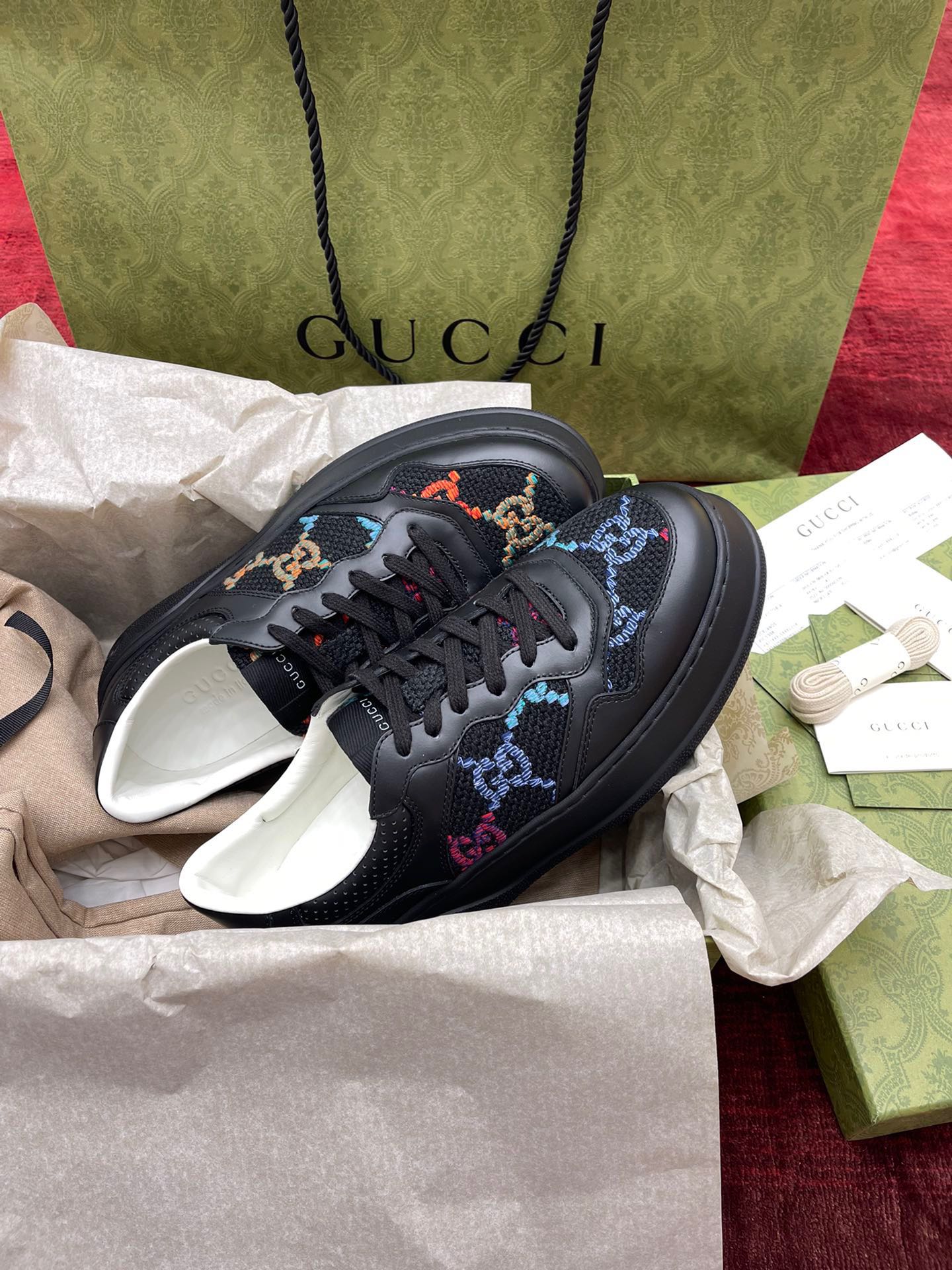 Gucci-061Shoes