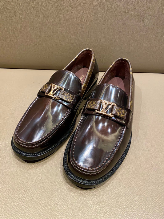 LV-127shoes