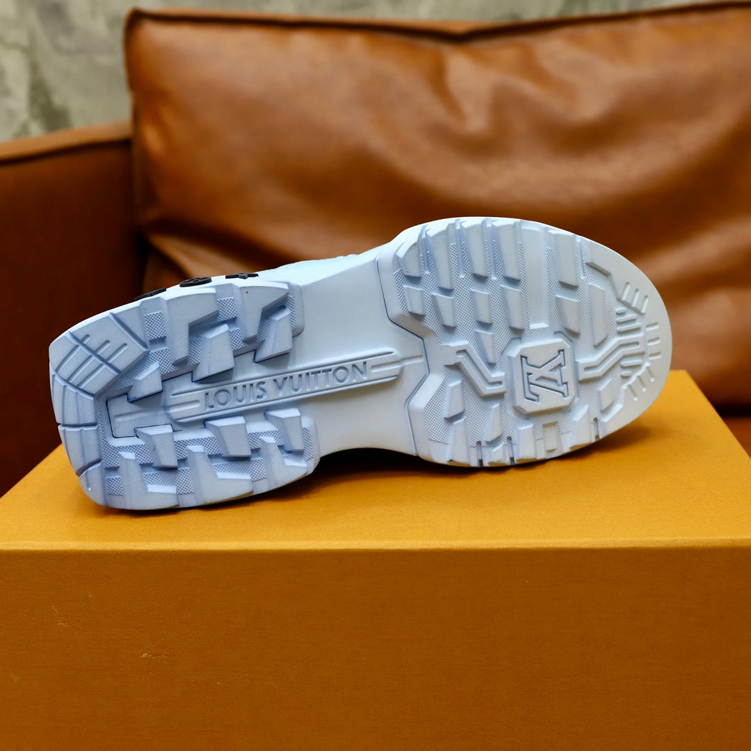LV-137shoes