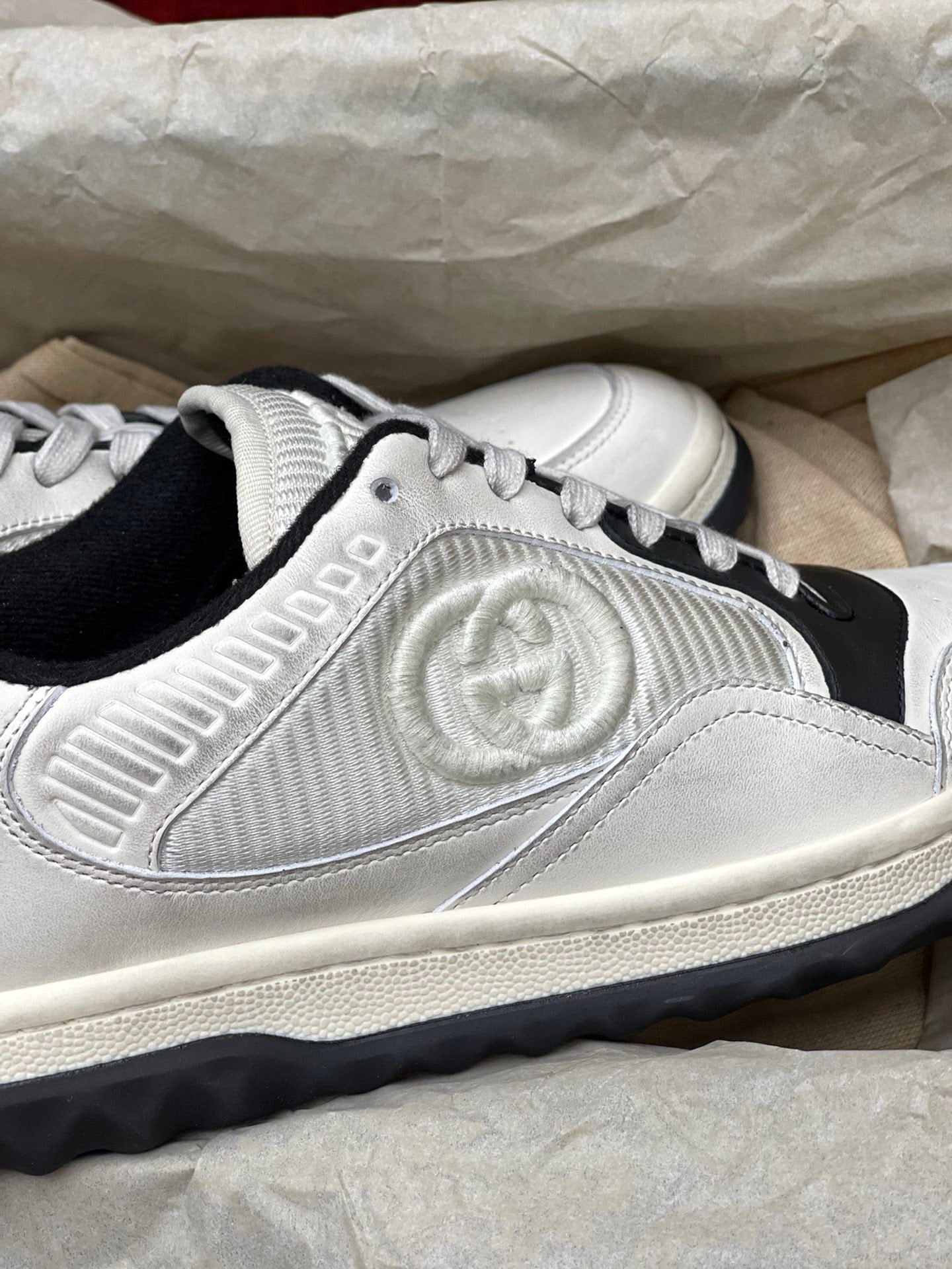 Gucci-064Shoes