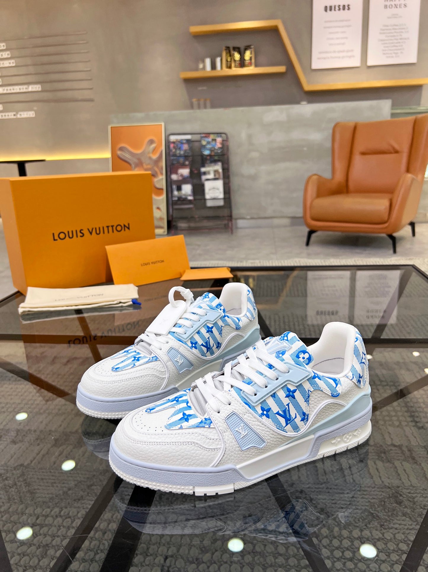 LV-144shoes