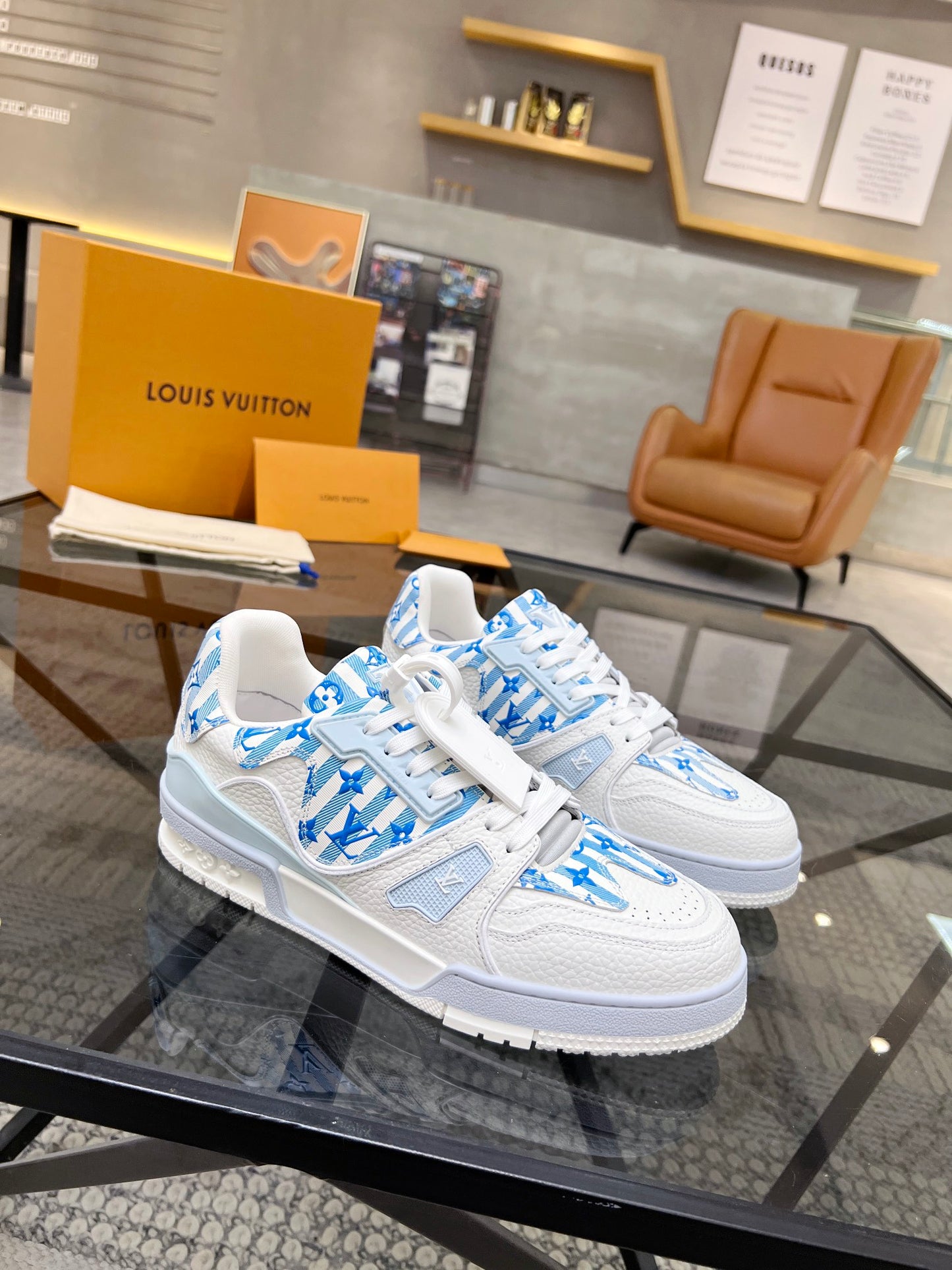 LV-144shoes