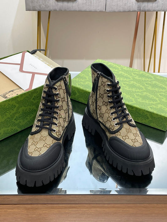 Gucci-066Shoes