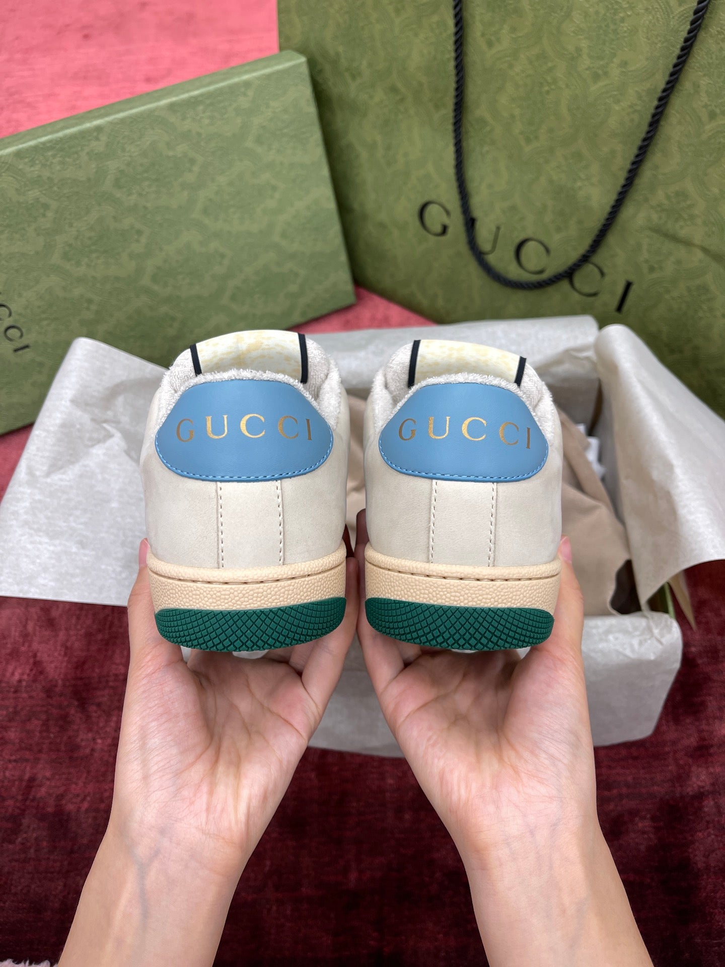 Gucci-070Shoes