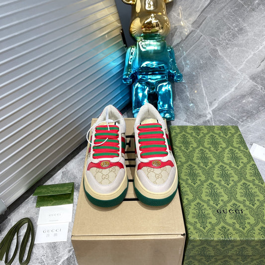 Gucci-072Shoes