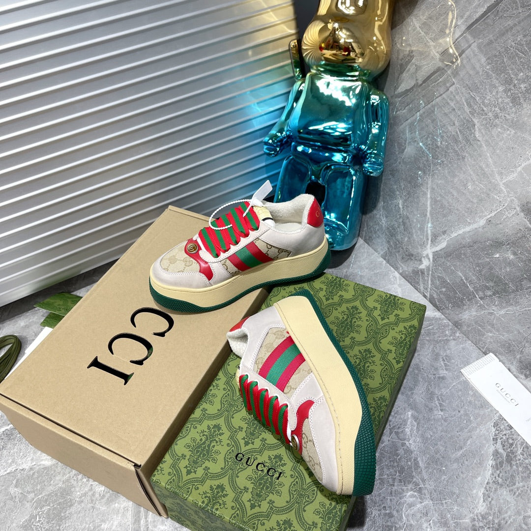 Gucci-072Shoes