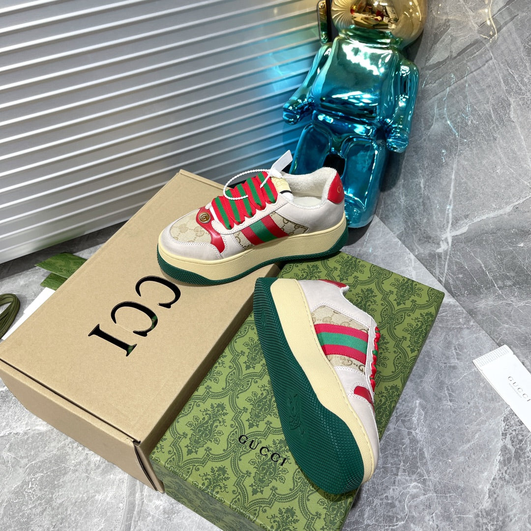 Gucci-072Shoes