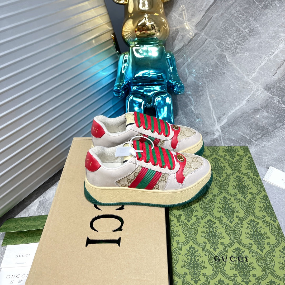 Gucci-072Shoes