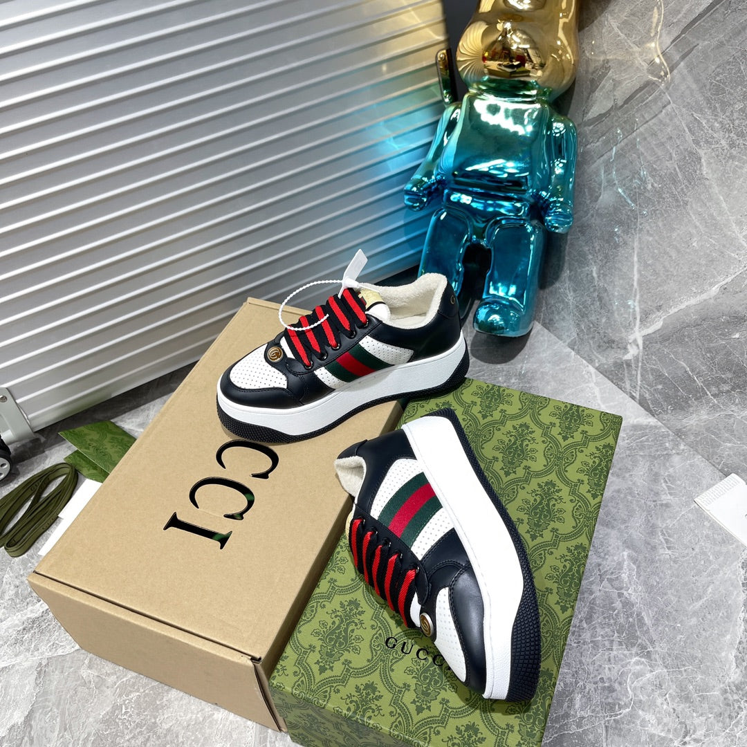Gucci-075Shoes