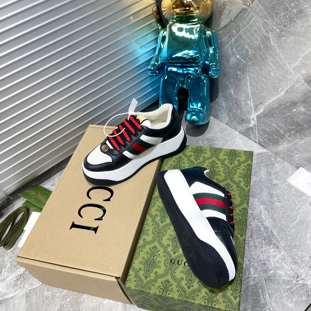 Gucci-075Shoes