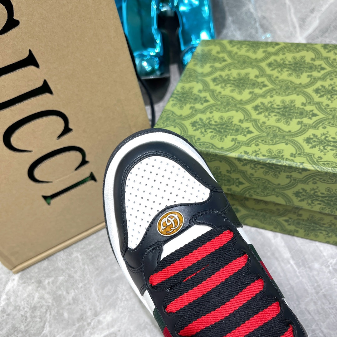 Gucci-075Shoes