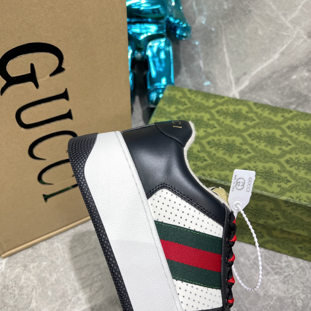 Gucci-075Shoes