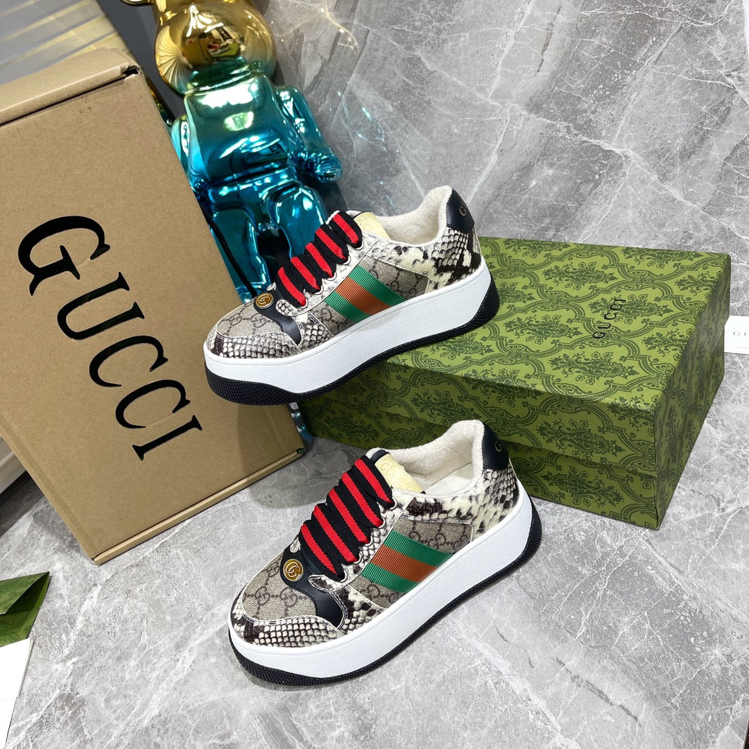 Gucci-080Shoes