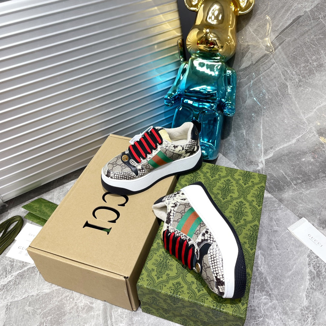 Gucci-080Shoes