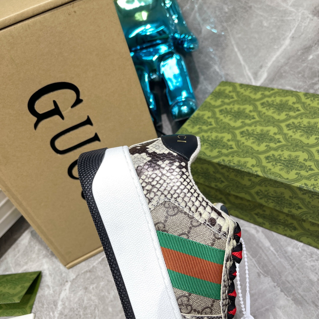 Gucci-080Shoes