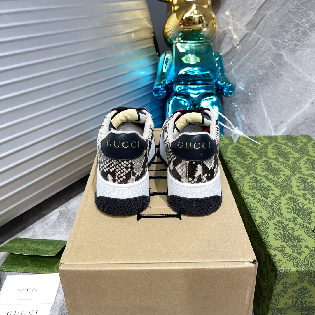 Gucci-080Shoes