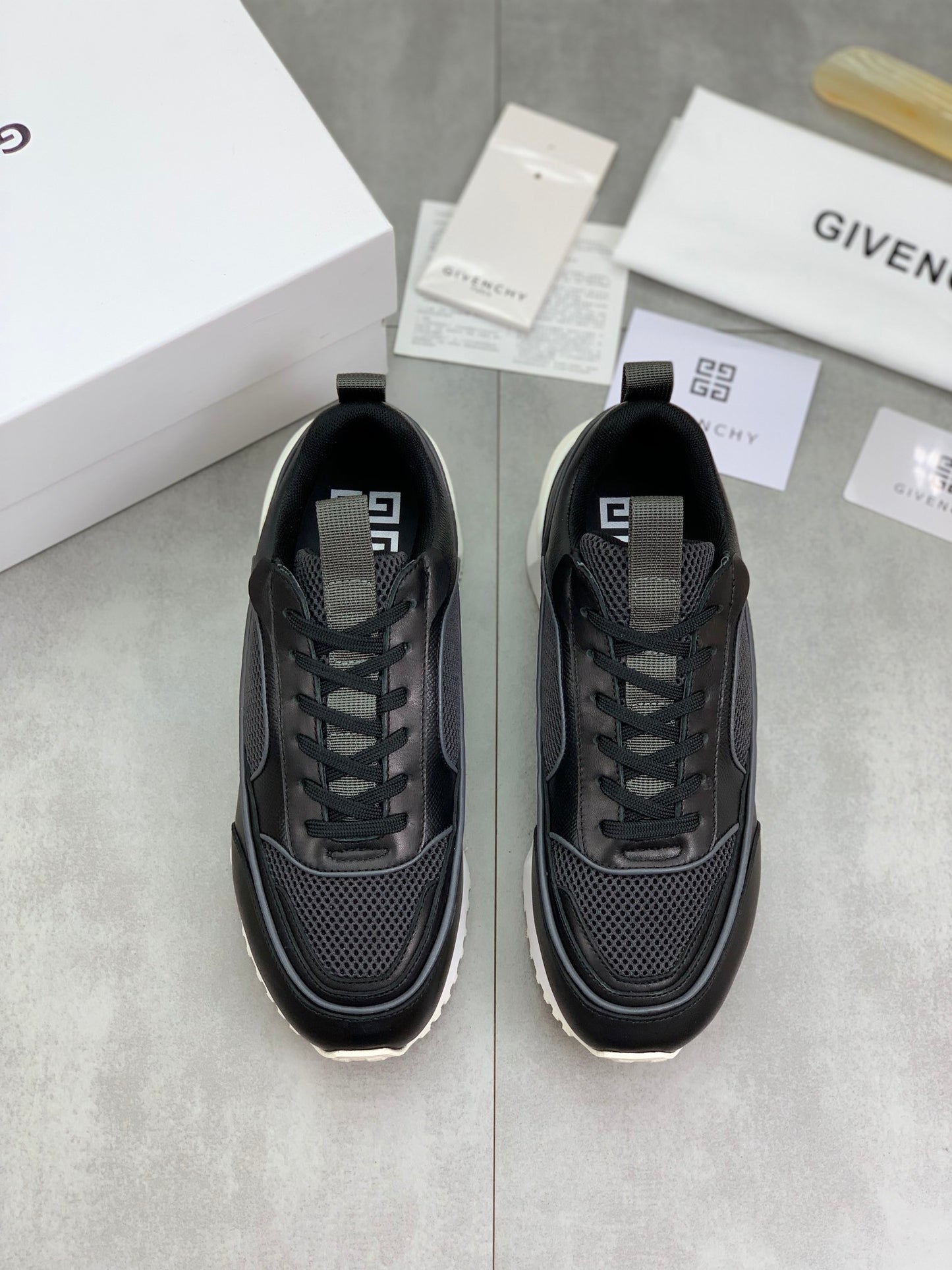 LV-154shoes