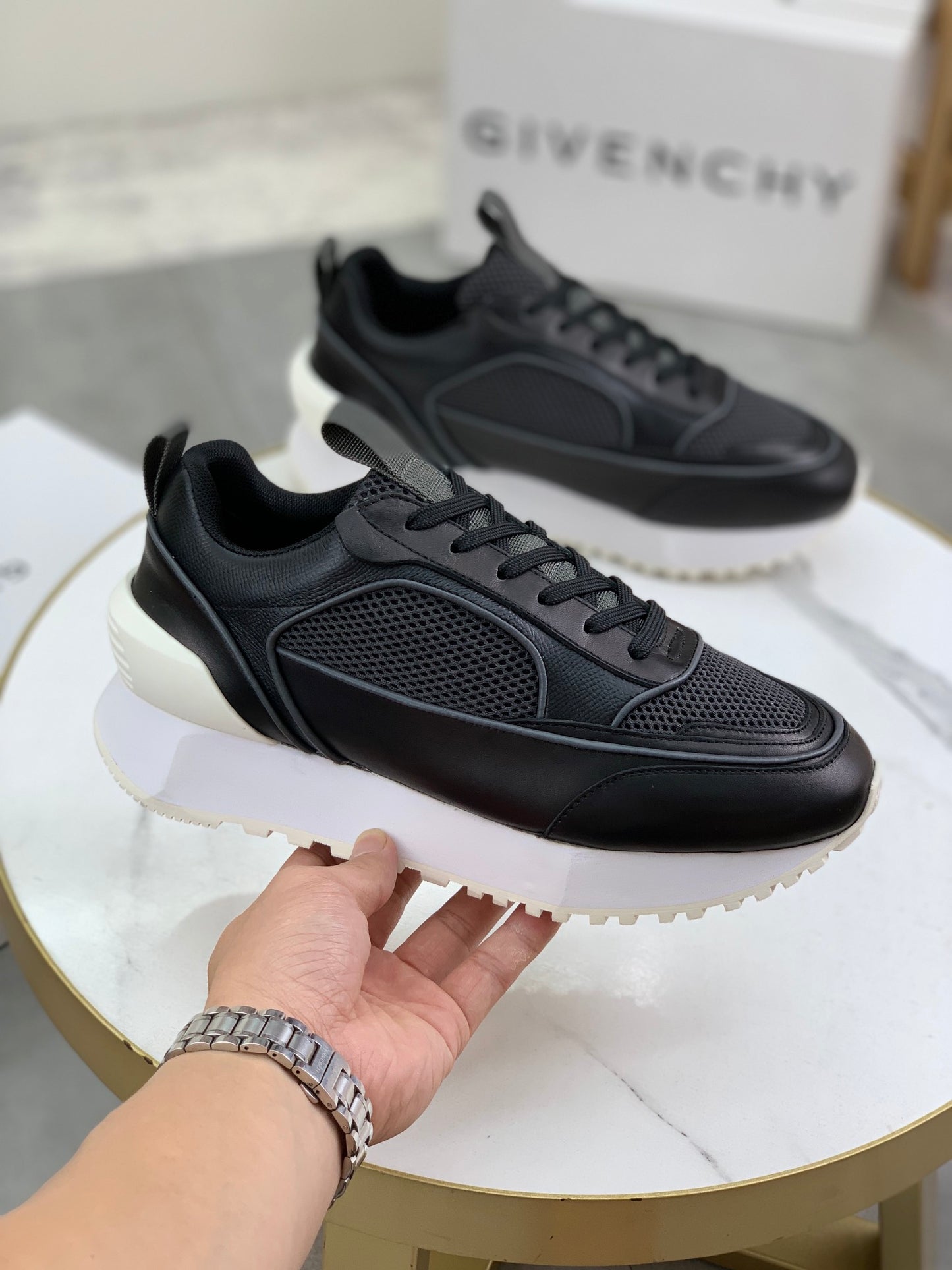 LV-154shoes