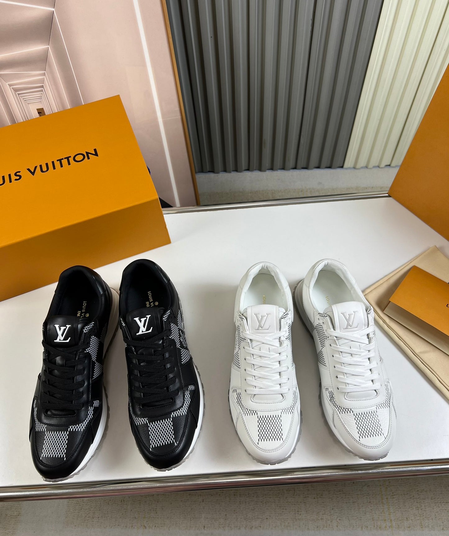LV-159shoes