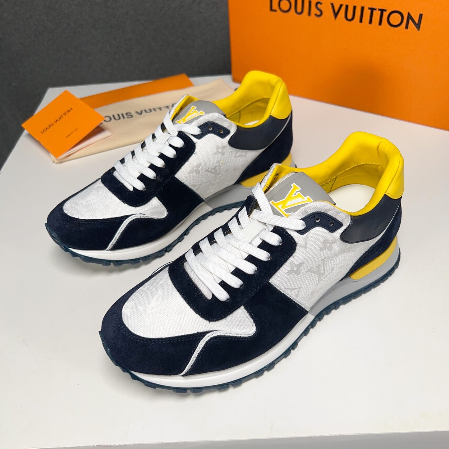 LV-166shoes