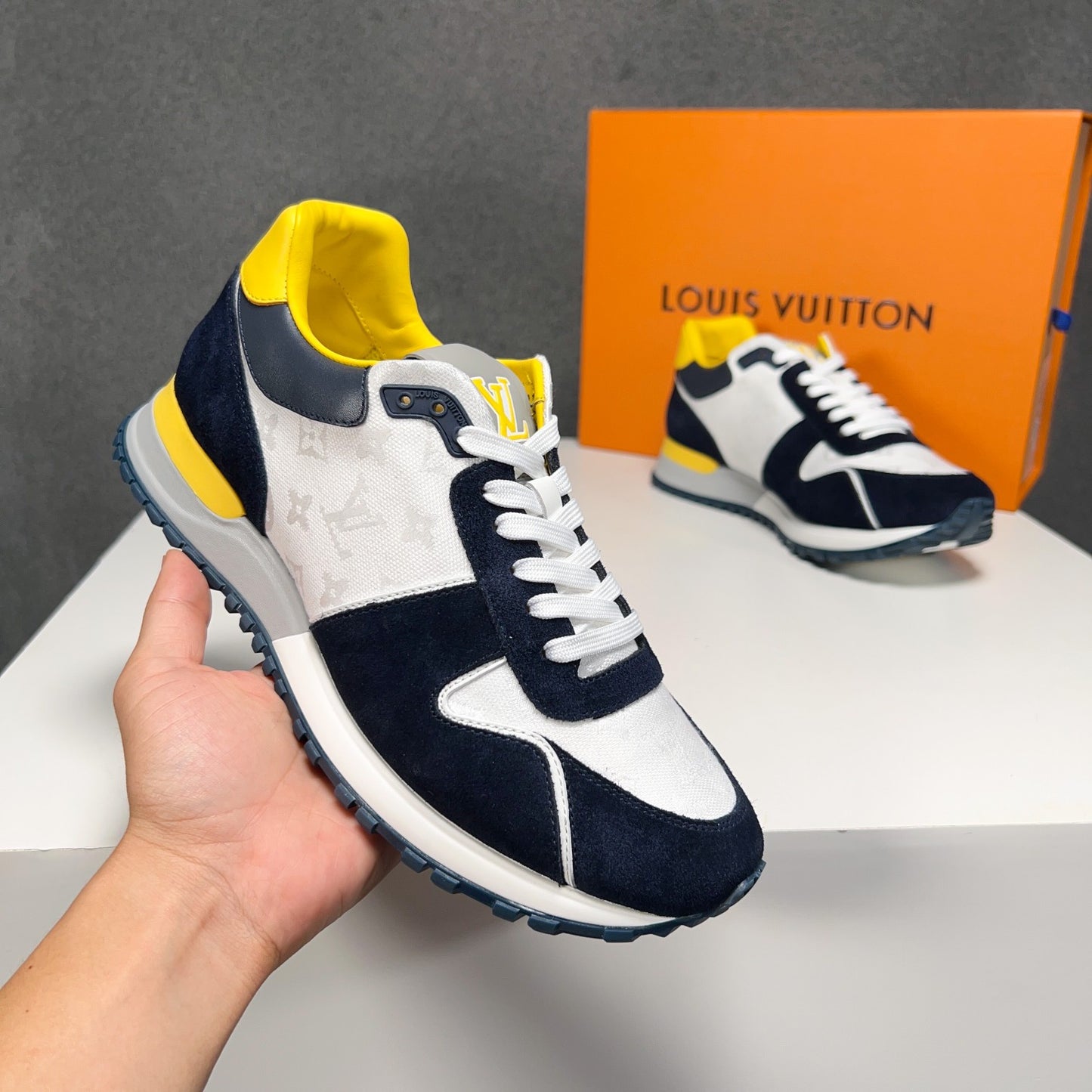LV-166shoes
