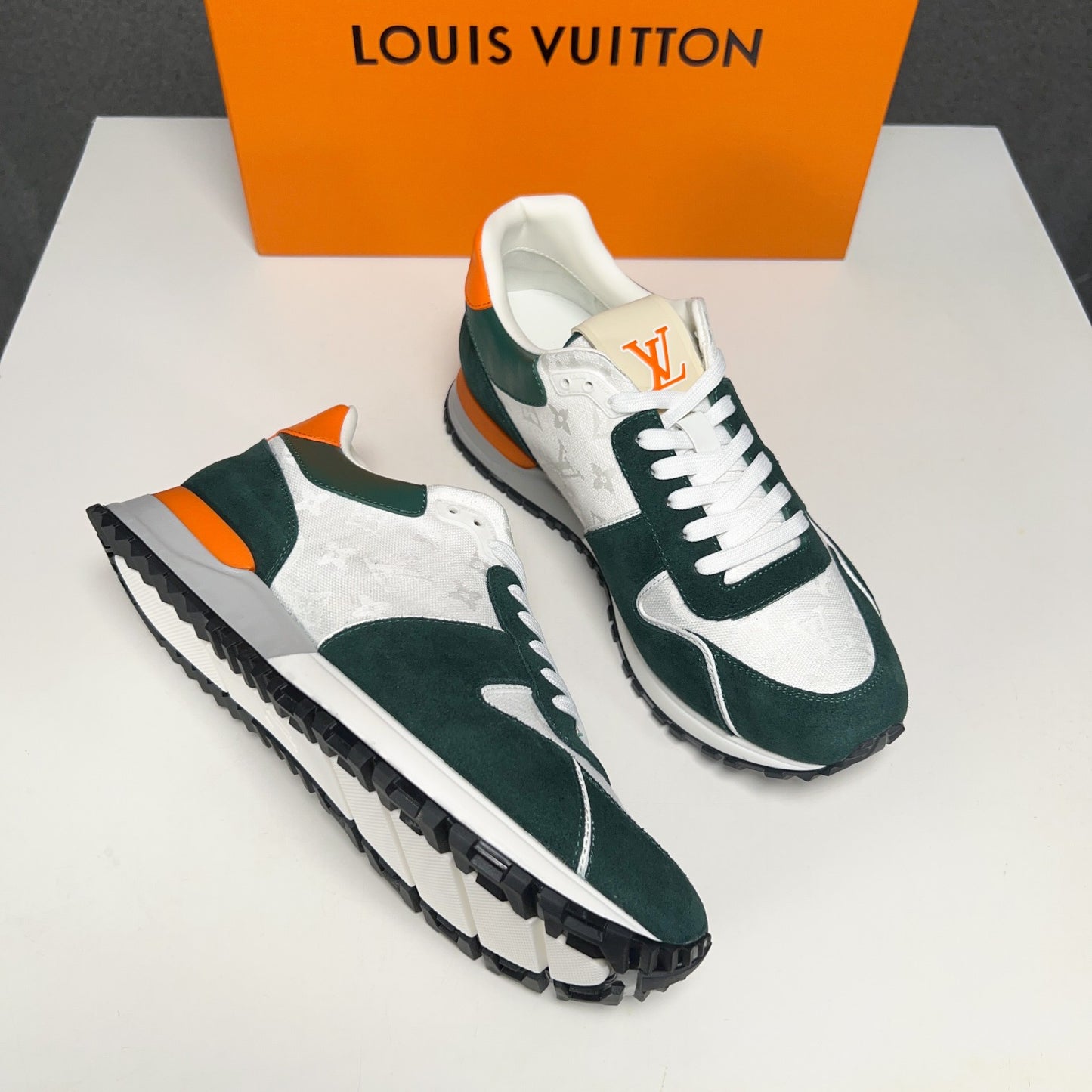 LV-169shoes